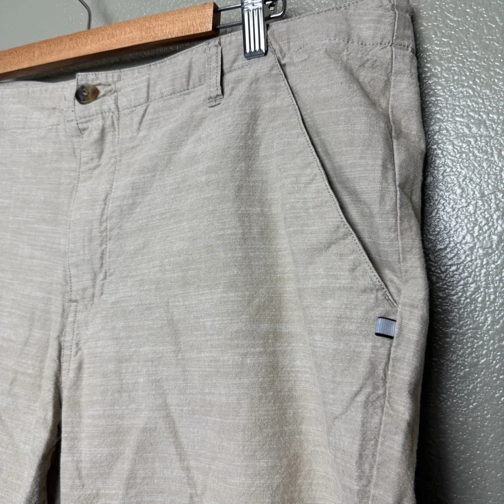 Oakley Men’s Slim Fit Shorts- Size 38